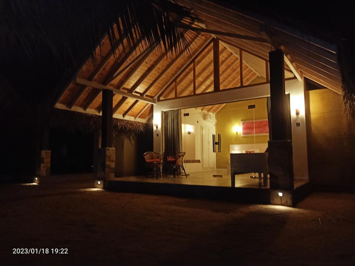 Blue Waves Kite Surfing Beach Resort Kalpitiya Luaran gambar